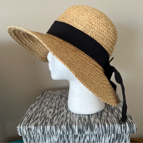 Turner Hats Straw Sun Hat with Black Grossgrain Ribbon Bow. Wide Brim. - Picture 1 of 14